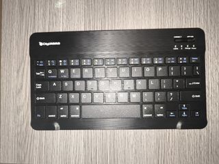 DigiMOMO Bluetooth Keyboard64193055636611110