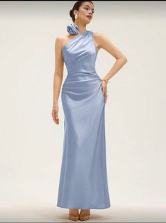 (Category: ) located in . Submitted by crystal_wardrobe (Listing ID 1398746350, Image 1). Description: .