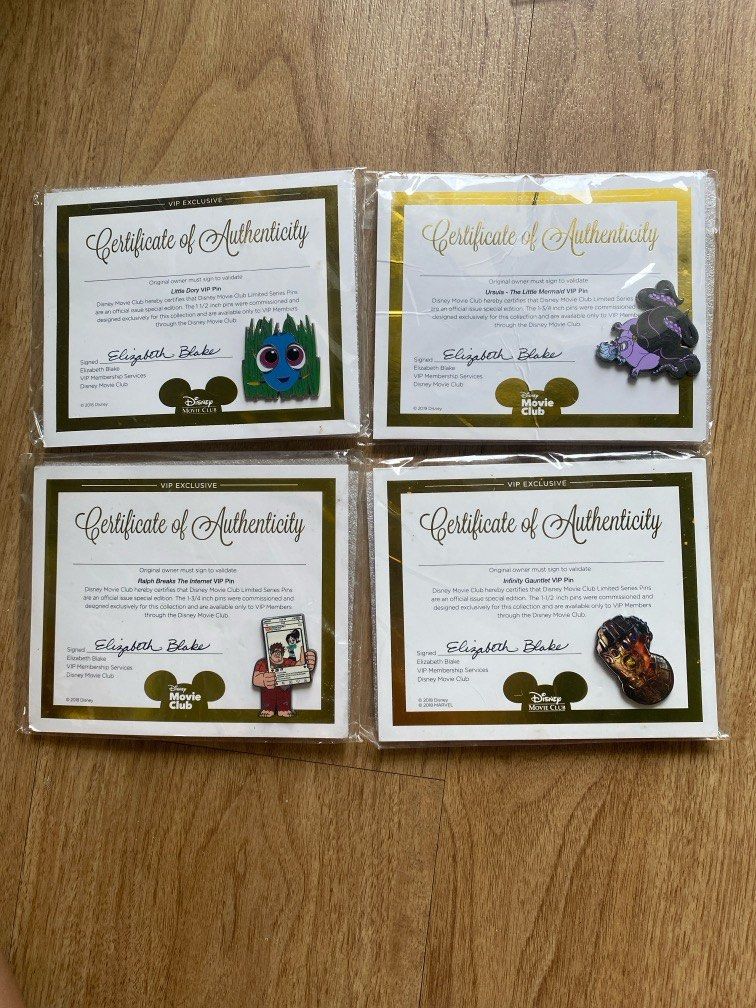 DISNEY COLLECTOR PIN WITH AUTHENTICITY CARD (Category: Vintage Collectibles) located in Antipolo. Submitted by ms.roj (Listing ID 1398759148, Image 1). Description: Price range 1000-1500.