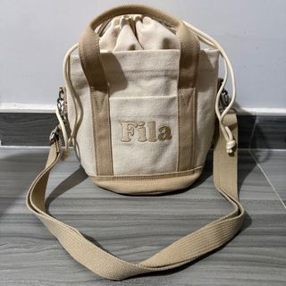 Fila 帆布手提斜孭袋64193538803329110