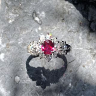 (Category: ) located in . Submitted by lovelotsdiamondd (Listing ID 1398780689, Image 1). Description: .