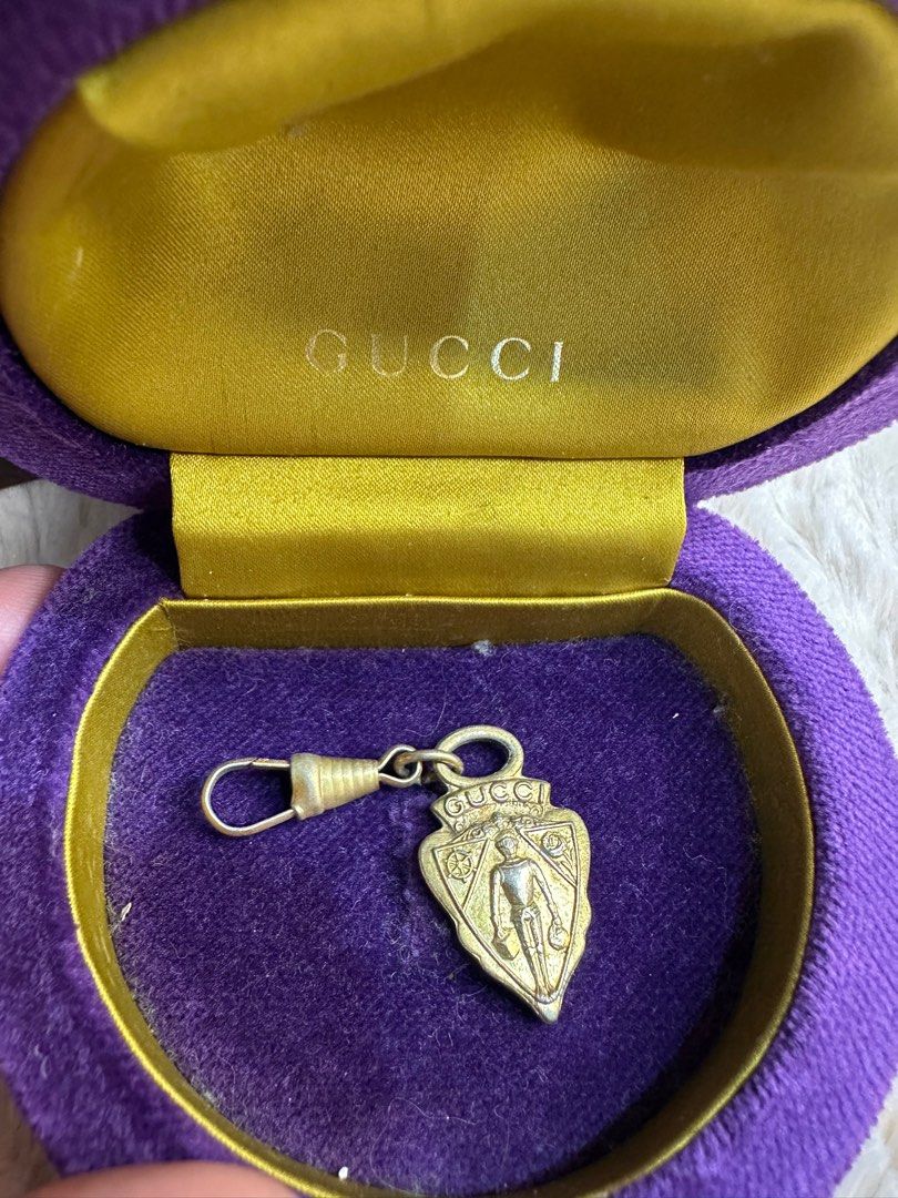 gucci charm vintage (Category: Luxury Accessories) located in Antipolo. Submitted by ambercs (Listing ID 1398714326, Image 2). Description: auth gucci charm/ pendant with box vintage preloved can be use as zipper puller/ pendant bagcharm etc .