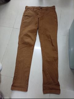 H&M 棕色斜紋棉褲64183790410627110