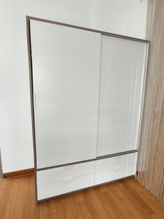 (Category: ) located in . Submitted by euretta631 (Listing ID 1398766060, Image 1). Description: .