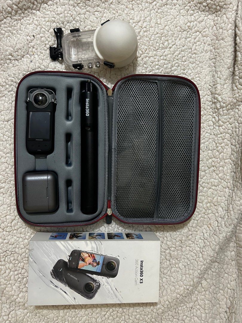 Insta 360 X3 (Category: Cameras) located in San Pedro. Submitted by goldenlandph (Listing ID 1398805975, Image 1). Description: Complete with box and manuals Inclusions: Invisible selfie stick (114cm) 2 rechargeable batteries Dual channel battery charger Diving case Silicon case Tempered glass Acrylic case aMagisn storage carrying bag .