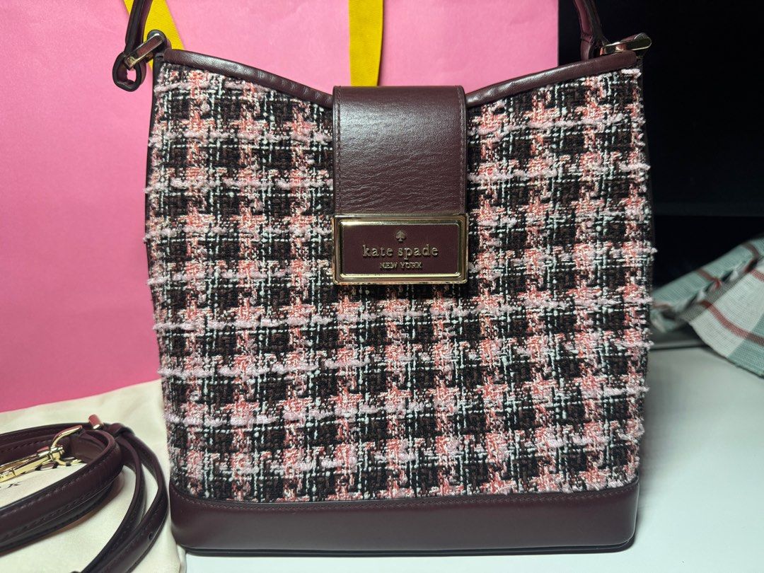 Kate Spade Reegan Bucket (Category: Luxury Bags & Wallets) located in Makati City. Submitted by poppy0104 (Listing ID 1398821419, Image 2). Description: Kate Spade Reegan Bucket complete with Kate Spade paper bag and free dust bag Bought in Kate Spade store in Japan RFS: decluttering.