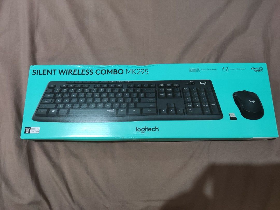 Logitech MK295 Keyboard and Mouse (Category: Computer Keyboard) located in Manila. Submitted by marchthirstwan (Listing ID 1398771126, Image 1). Description: Firm price. Silent wireless keyboard and mouse. Delivery, non-COD.