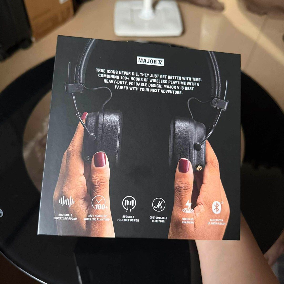 Marshall Major V Bluetooth Headphone Authentic from Beyond the Box (Category: Headphones & Headsets) located in Quezon City. Submitted by rcstny (Listing ID 1398790036, Image 2). Description: Marshall Major V Bluetooth Headphone Authentic from Beyond the Box Brand new sealed. ₱7k only. .