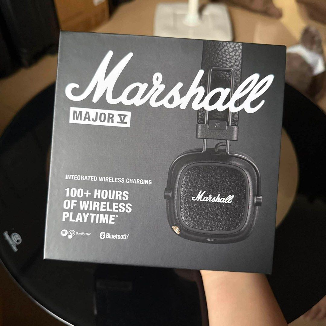 Marshall Major V Bluetooth Headphone Authentic from Beyond the Box (Category: Headphones & Headsets) located in Quezon City. Submitted by rcstny (Listing ID 1398790036, Image 1). Description: Marshall Major V Bluetooth Headphone Authentic from Beyond the Box Brand new sealed. ₱7k only. .