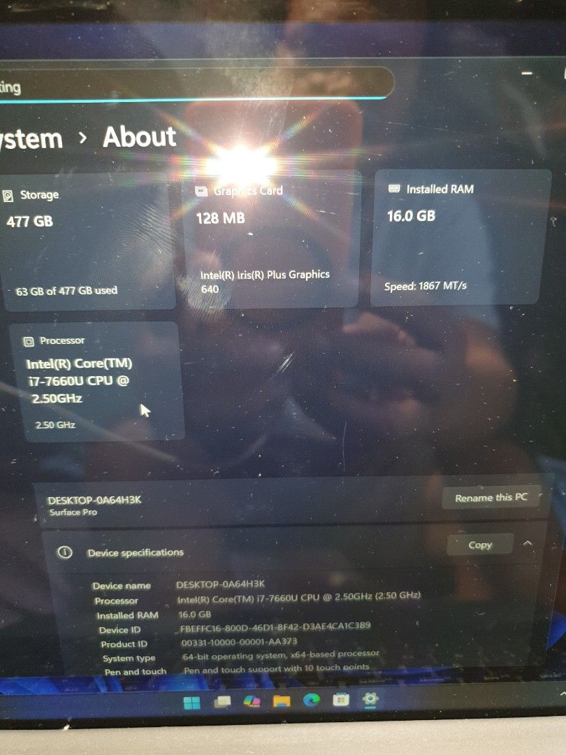 Microsoft Surface Pro 5 i7 16GB RAM (Category: Laptops & Notebooks) located in Makati City. Submitted by avie297 (Listing ID 1398713906, Image 2). Description: - Microsoft Surface Pro 5 - Intel i7-7660U CPU - 16GB RAM - 477GB Storage - Windows 11 - Attached Keyboard - Silver Color touch screen.