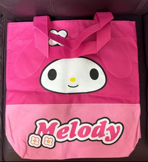 全新MY MELODY手抽拉鍊袋 (約42cm長x 44cm高 x 12cm底闊) {有歲月痕跡-背部有1個黑點}64190438494339110
