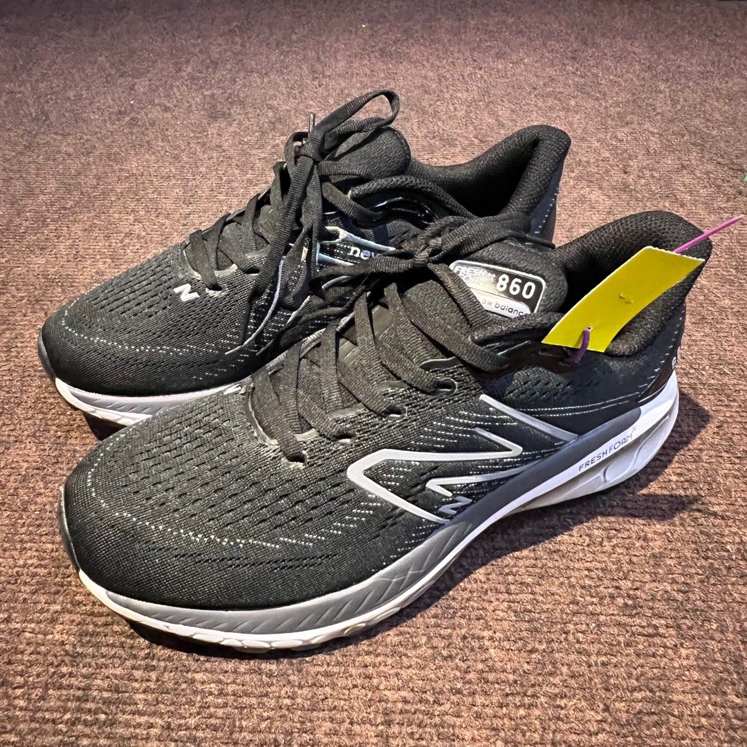 NEW BALANCE 860V13, Men's Fashion, Footwear, Sneakers on Carousell