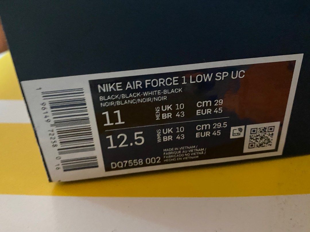 Nike shoes (Category: Sneakers) located in Singapore. Submitted by mvp88 (Listing ID 1398797708, Image 5). Description: -Nike Dunk High Fragment Tokyo Size US10 / UK9 $180 lightly used -Nike X Undercover Air Force 1 Low SP UC gore tex US Size 11 / UK10 $200 bnwt frm limited EDT -Nike Low silver US 11.5 $180 lightly used -nike air max US 10.5 / Uk 9.5 lightly used $150 Nike LeBron 23 uncharted Limited 800 US 10.5 Bnwt $600 from Nike.com Reasonable