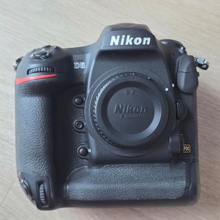 (Category: ) located in . Submitted by cameraequipments (Listing ID 1398746255, Image 1). Description: .
