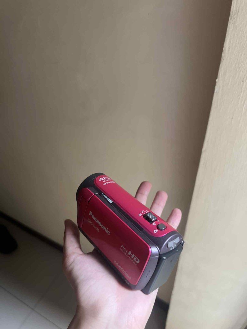 Panasonic HDC-TM45 Camcorder (Category: Cameras) located in Cabanatuan. Submitted by thriftst4r.ph (Listing ID 1398853213, Image 3). Description: ✧˖°. mint condition, like brand new ✧˖°. full set with original accessories ✧˖°. touch screen! ✧˖°. 3.0 mp ✧˖°. full HD 1080p recording ✧˖°. 32x optical zoom ✧˖°. 2.7” LCD screen ✧˖°. built-in flash & image stabilization ✧˖°. body: 10/10 ✧˖°. records on SD/SDHC cards all inclusion even SD card!.