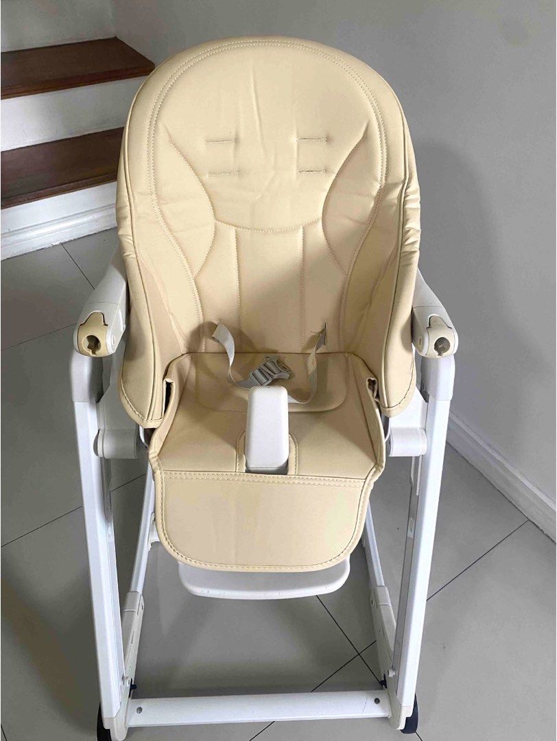 Pre-loved Bonbebe 5N1 High Chair (Category: Baby High Chairs) located in Marikina City. Submitted by jerick0204 (Listing ID 1338664802, Image 1). Description: Pre-loved Bonbebe 5N1 High Chair (Made in Korea) – For Sale! ✨ Gently used and well-maintained. ✨ Includes brand new baby chair cover ✨Comes with box Reason for Selling: Our little one has outgrown it. Location: Ortigas Center, Manila A practical and stylish high chair that’s perfect for yo