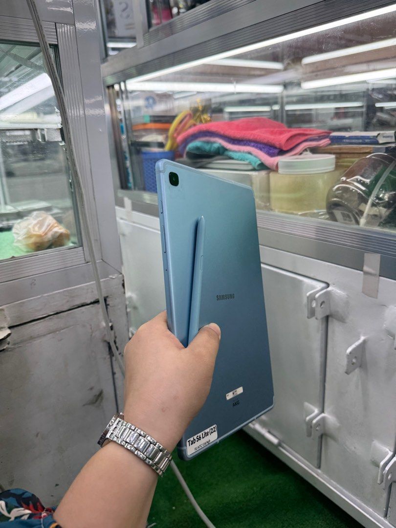 Samsung Tab S6 Lite 128gb w/ sim (Category: Android) located in San Juan City. Submitted by javedsgadgetshop (Listing ID 1398812602, Image 3). Description: INSTALLMENT OPTIONS : SPAY LATER / GGIVES / CREDIT CARD! WE BUY AND SELL SO PWEDE MAGBINTA OR SWAP ! Quick Specs : 💵 Samsung Tab S6 Lite •128gb •NTC Variant •Good batt health •Factory Unlock •95% Smoothness •No hidden issue | No Repaired •100% Authentic | Not Refurbished •w/ PEN Charger & sto
