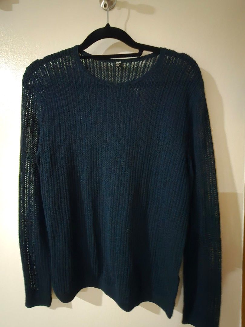 Uniqlo Teal Knit Sweater (Category: Coats, Jackets and Outerwear) located in Quezon City. Submitted by mrstan777 (Listing ID 1398797346, Image 2). Description: - Teal knit sweater - Crew neck - Long sleeves - Textured, open weave - Lightweight - Great for layering.