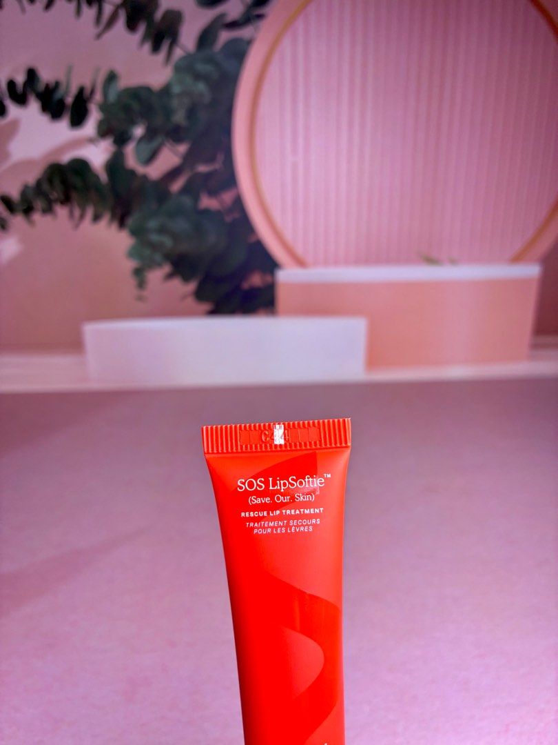Tower 28 SOS Set (Category: Face Care) located in Manila. Submitted by karen_theshoppingqueen (Listing ID 1398858537, Image 3). Description: ONHAND AND ALWAYS READY TO SHIP‼️ Brand new, no box✨ Selling as set‼️ Inclusions: Daily Barrier Recovery Cream 20ml Rescue Lip Treatment .