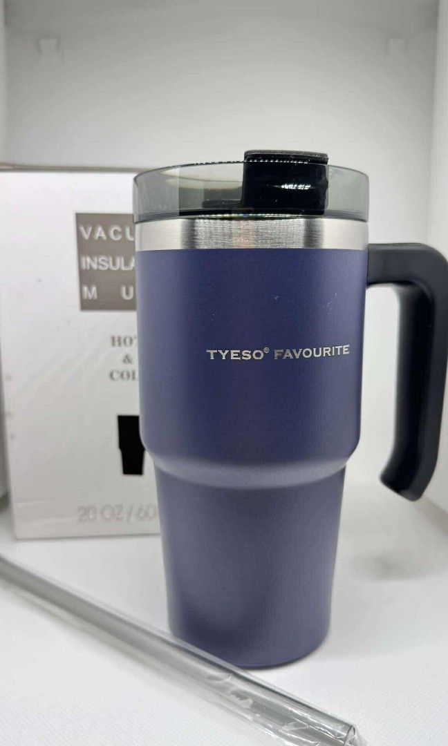Tumbler - Insulated Vacuum (Category: Water Bottles & Tumblers) located in San Juan City. Submitted by babyandmomph (Listing ID 1398858748, Image 1). Description: .