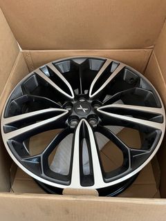 (Category: ) located in . Submitted by pitstoptyres66 (Listing ID 1398790651, Image 1). Description: .