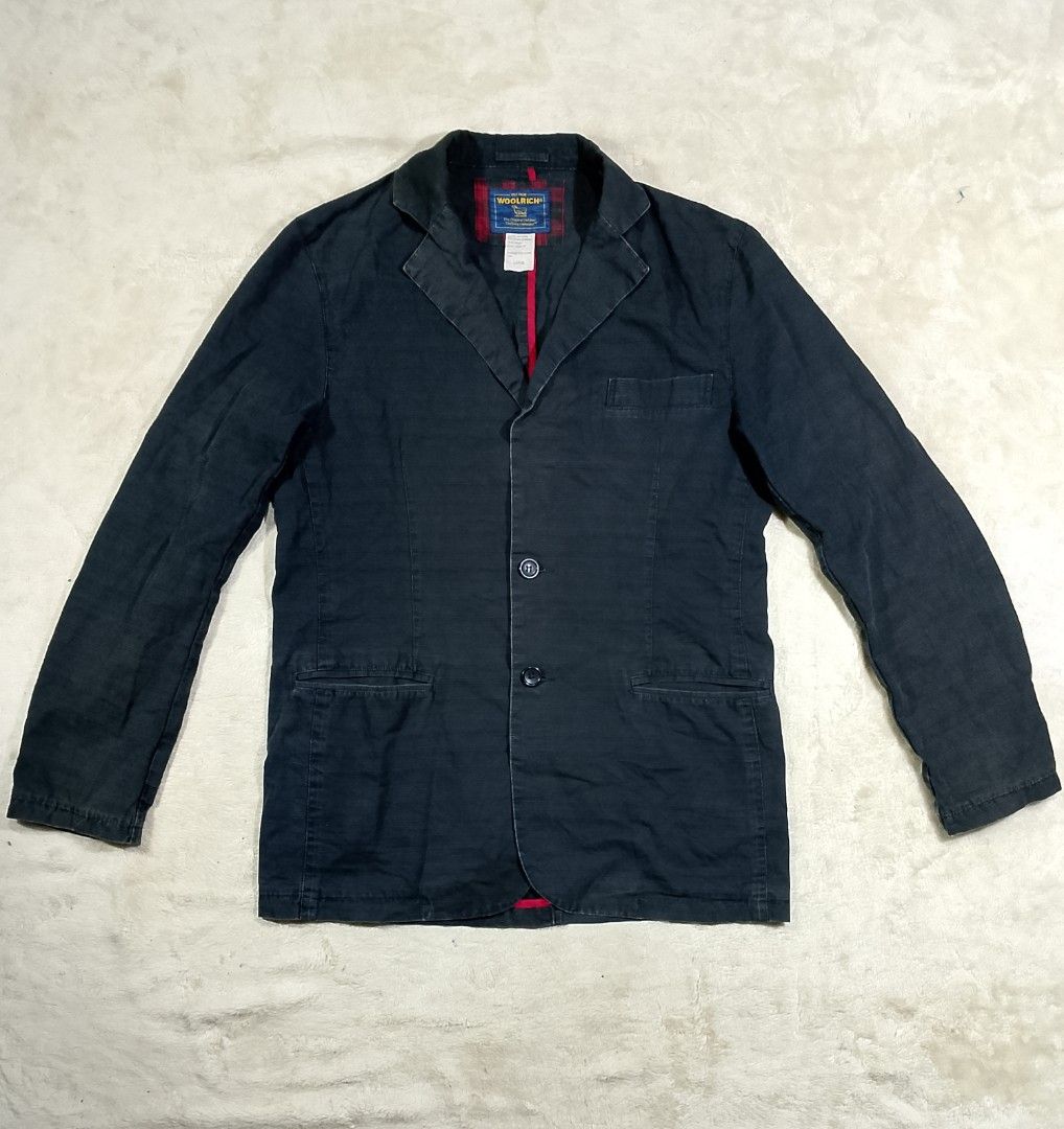 Vintage Y2K Woolrich men's utility work chore jacket blazer jacket (Category: Coats, Jackets and Outerwear) located in Cadiz. Submitted by comradstuff (Listing ID 1398803568, Image 1). Description: Vintage Y2K Woolrich utility work wear blazer w 20 " l 29".
