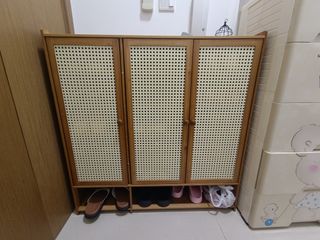(Category: ) located in . Submitted by ravi1006 (Listing ID 1398854699, Image 1). Description: .