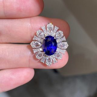 鵝蛋型藍寶石18 k金鑽石戒指訂造｜培育寶石介指｜實驗室培育寶石托  濠師傅珠寶設計改造｜尖沙咀店｜WTS 62769039 本土工藝｜自設工廠64201644007553110