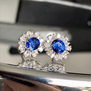 鵝蛋型藍寶石18 k金鑽石耳環訂造｜培育寶石耳環｜實驗室培育寶石托  濠師傅珠寶設計改造｜尖沙咀店｜WTS 62769039 本土工藝｜自設工廠64201859464321110