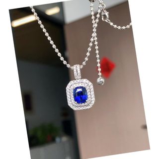 Asscher-cut Sapphire 18K Gold Diamond Earrings Custom Order | Lab-grown Gemstone Pendant | Laboratory-created Gem Setting | Master Hao Jewelry Design and Modification | Tsim Sha Tsui Store | WTS 62769039 Local Craftsmanship | In-house Factory64202088603395110