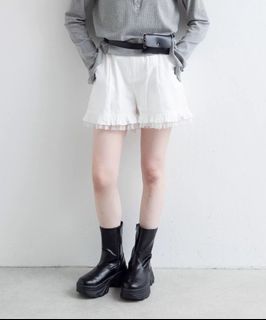 25 Autumn Kas đ Sweet Lace Trim High-Waisted Shorts đ64201038915331110