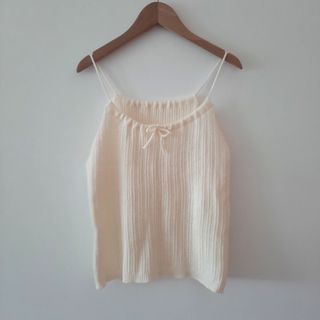 米白色針織吊帶背心64242861091587110