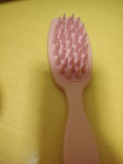 粉色頭皮按摩刷64205970083457110