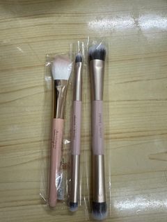 閑置 日韓化妝掃套64204047885058110