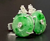 Looking for in-store jewelry items such as gold bracelets, jade articles, Hetian jade, jade ornaments, gemstones, 18K gold, diamonds, gold ornaments, gold bangles, gold earrings, platinum jewelry, jade rings,翡翠 jewelry, rings, etc. Welcome to inquire with pictures64195202155009110