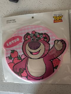 迪士尼 玩具總動員 勞蘇 lotso 草莓熊 滑鼠墊64197765444227110