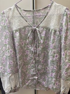 韓國衫 東大門 Made in Korea holly sugat灰紫色碎花蕾絲雪紡上衣64195420801281110