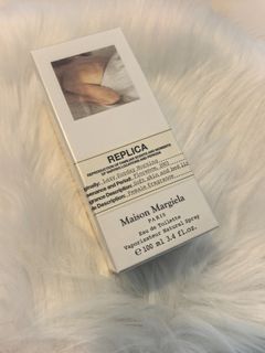 Discount [Second-hand] Newly Recycled Maison Margiela Lazy Sunday Perfume 100ml Unopened 99% New64201235418627110
