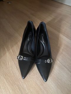 Black high heels / Size 38 / 95% new64193782085122110