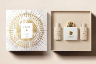 💝4️⃣千好評  現貨💝AMOUAGE HONOUR EDP FOR WOMAN GIFT SET  （香水100ml + 淋浴露60ml + 身體乳60ml）64197535633283110