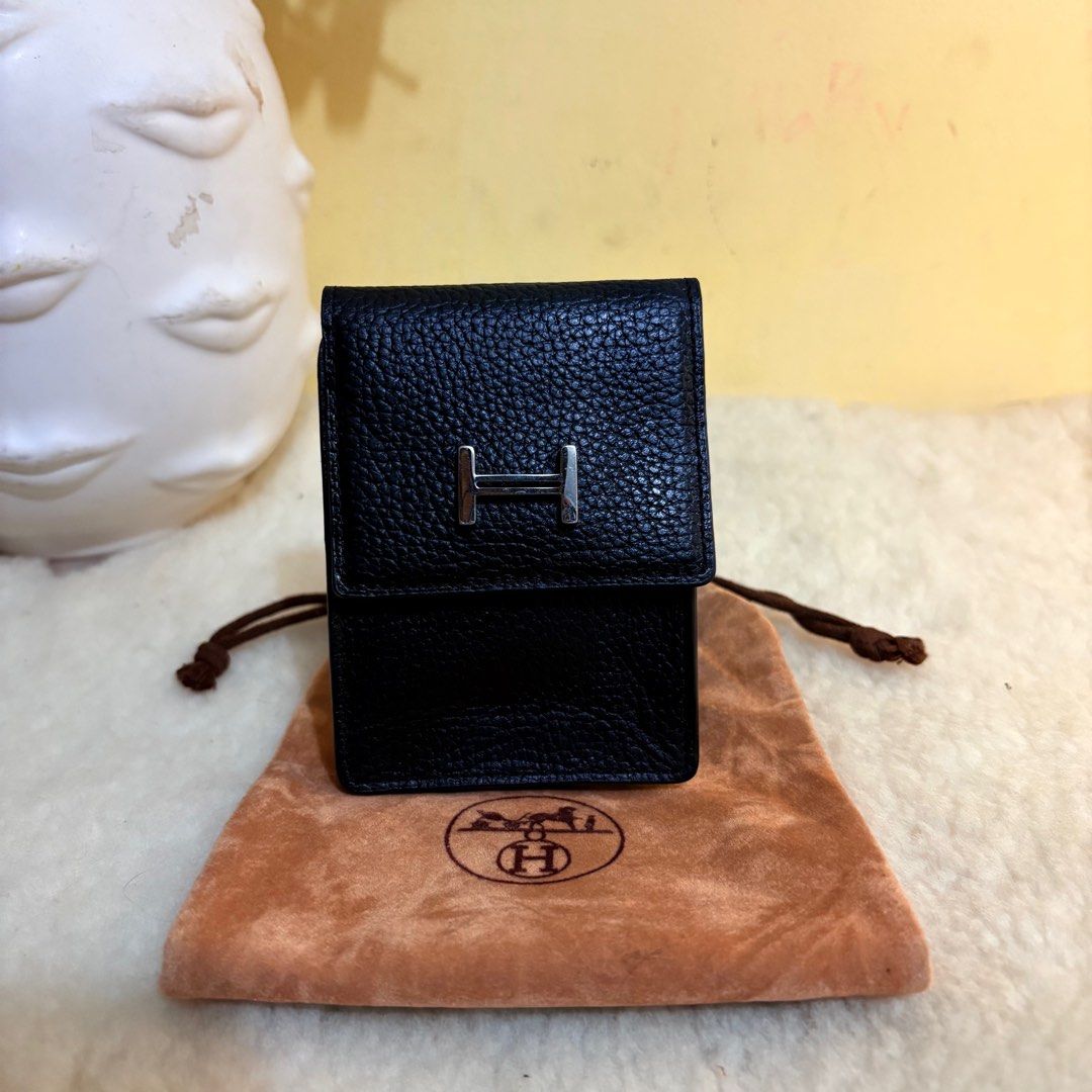 Authentic Vintage Hermes Black Card Holder (Category: Luxury Bags & Wallets) located in Binangonan. Submitted by makoleksyon (Listing ID 1398940221, Image 2). Description: Excellent condition Like new No flaws Fiocci Italy snap buttons Comes with dust bag Bought in Japan 💯% Authentic Money back guarantee .