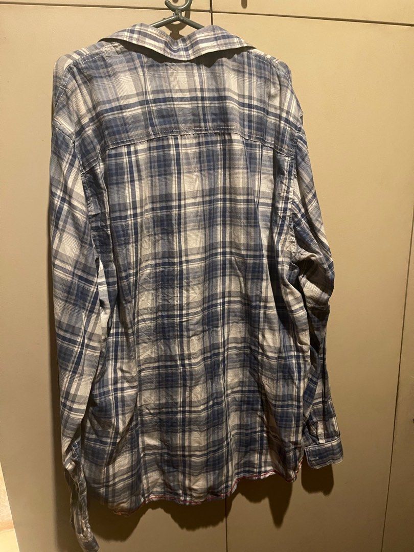 Ben Sherman Polo Long Sleeve (Category: Tshirts & Polo Shirts ) located in Malabon City. Submitted by mph_thrift (Listing ID 1399013766, Image 3). Description: Size XL.