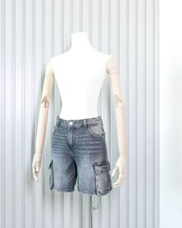 BERSHKA Denim Cargo Jorts 工裝牛仔短褲64203086224001110