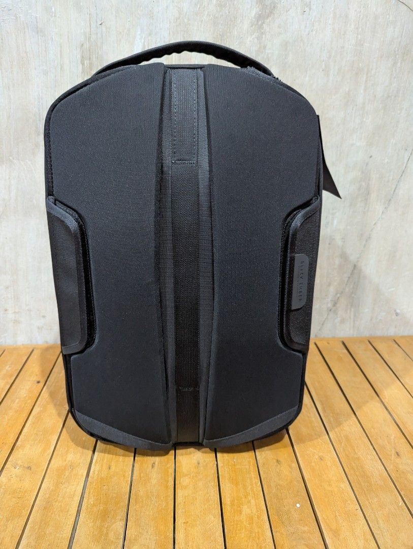 Black Ember Shadow 22L Backpack (Category: Backpacks) located in Floridablanca. Submitted by michaeljoh79278 (Listing ID 1398987981, Image 3). Description: In Excellent condition. Includes tags and and storage bag. Opens in clamshell fashion. Has a unique internal internal organization in the main compartment that can be opened using the integrated fidlock mechanism. Shoulder straps can be stored when not in use. For shipping options: J&T Express