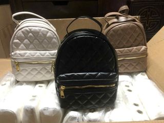 (Category: ) located in . Submitted by ynibely (Listing ID 1398965713, Image 1). Description: .