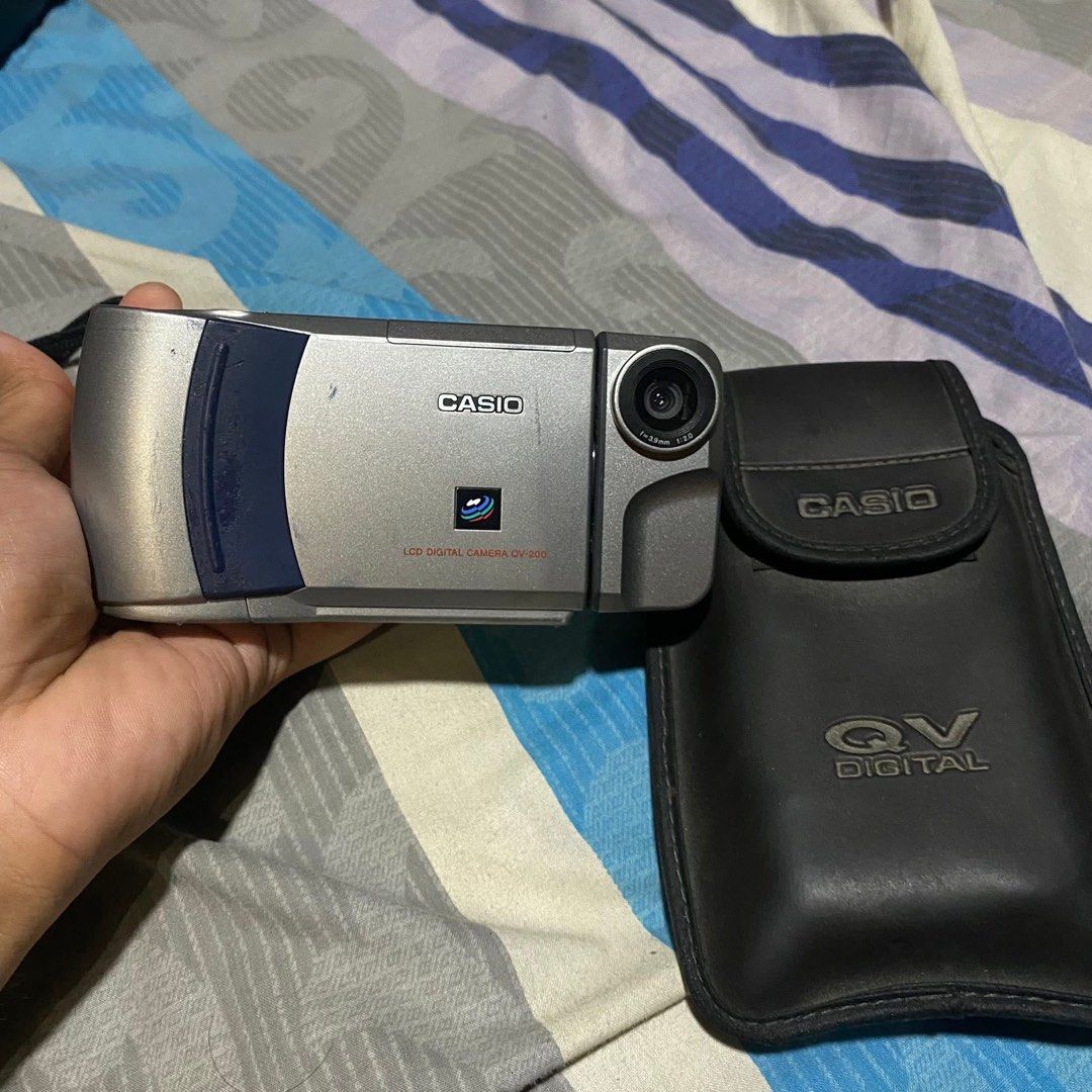 CASIO Digital Camera CASIO QV-10A (Category: Cameras) located in San Fernando. Submitted by thethriftwardrobe.ph (Listing ID 1399017765, Image 1). Description: CASIO Digital Camera CASIO QV-10A Vintage cameras -As is where is basis -Might need professional cleaning .