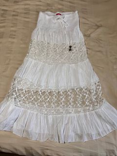 (Category: ) located in . Submitted by shopshop13 (Listing ID 1398940793, Image 1). Description: .