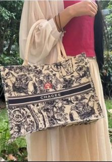 (Category: ) located in . Submitted by Princesshopping (Listing ID 1398901351, Image 1). Description: .