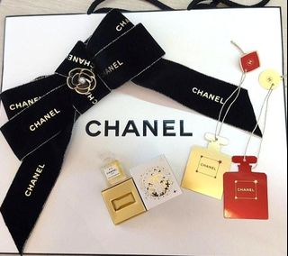 Chanel camellia button + velvet bow ribbon + perfume set64198185442946110