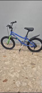 (Category: ) located in . Submitted by toh85 (Listing ID 1398968446, Image 1). Description: .